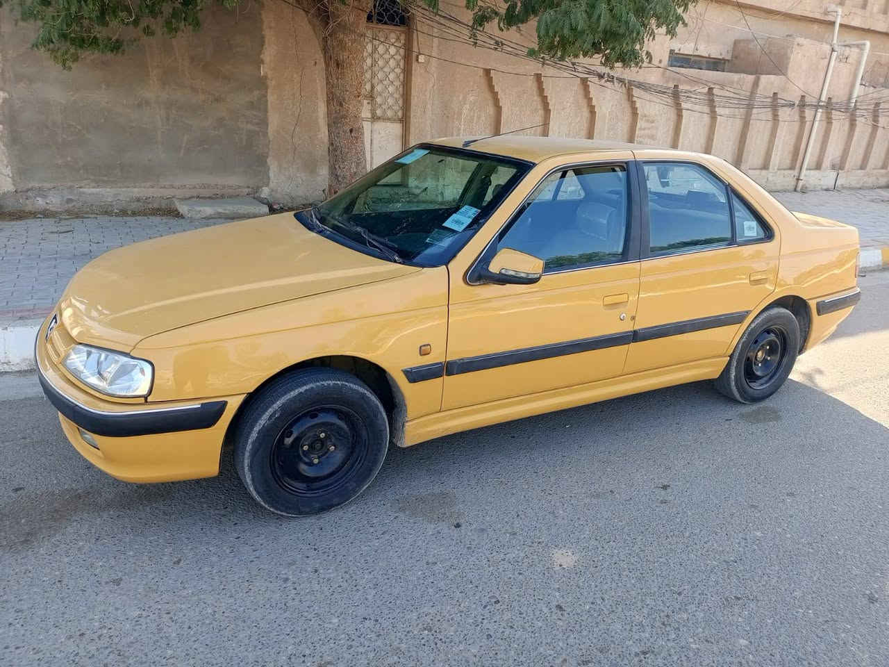 بيجو بارص للبيع موديل 15 رقم بغداد راعيها ابغداد سنويتها 26 شهر الخامس سيارة صافية من محرك من كلشي
السعر 49 
 كربلاء / الحر 
***********
متواجد خاص
