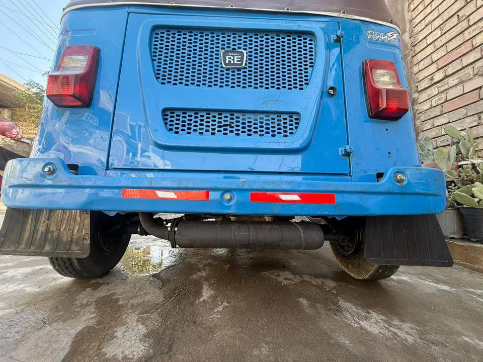 تكتك 22شهر 11 مضلع كير مكينه كهربائيات كفاله بسمي تحويل مباشر  الكشر مكفول عدا طخه واضحه بصف التظليع وره الجاملغ  الباقي كفاله مكان بغداد ومتواجد توصيلل
نظيفه بمعنى الكلمه شراي اتصل ع الرقم
السعر 450
تواصل فقط *********** واتساب او اتصال
