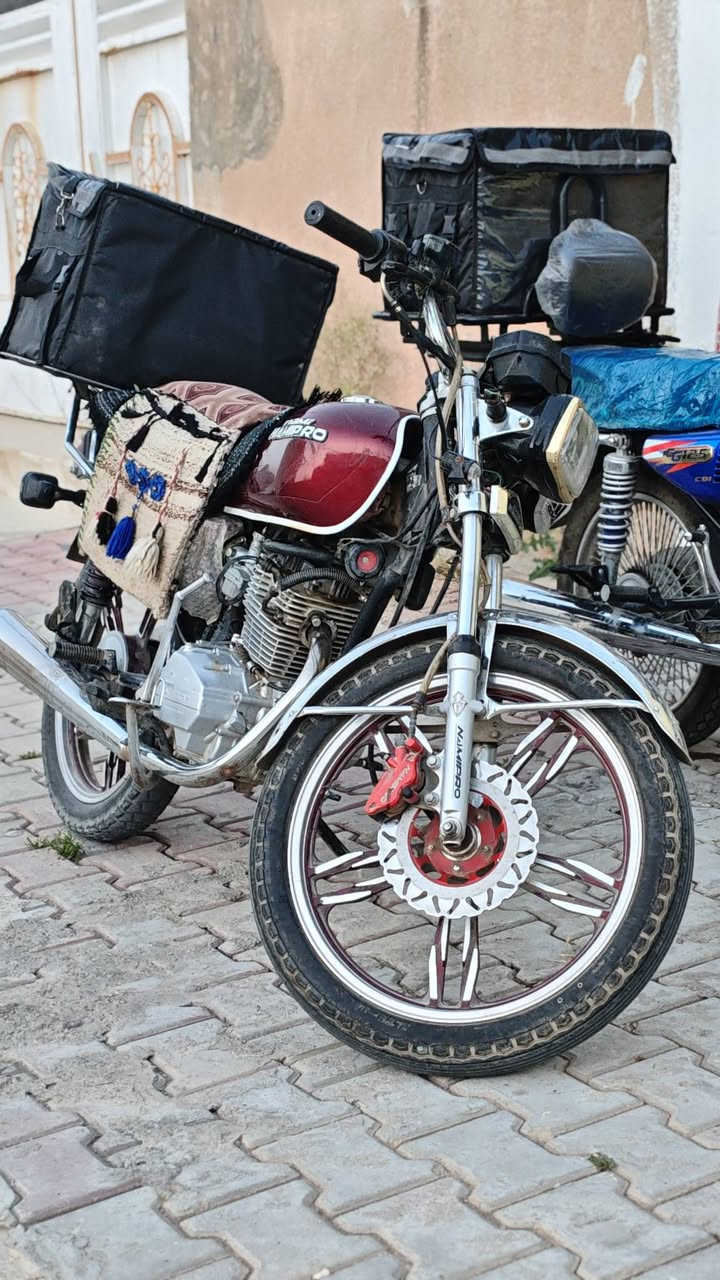 نامي برو محسن 23 محرك 150 كبس للمراوسه فقط اوراق ويا بس واحد 
الرقم : ***********
