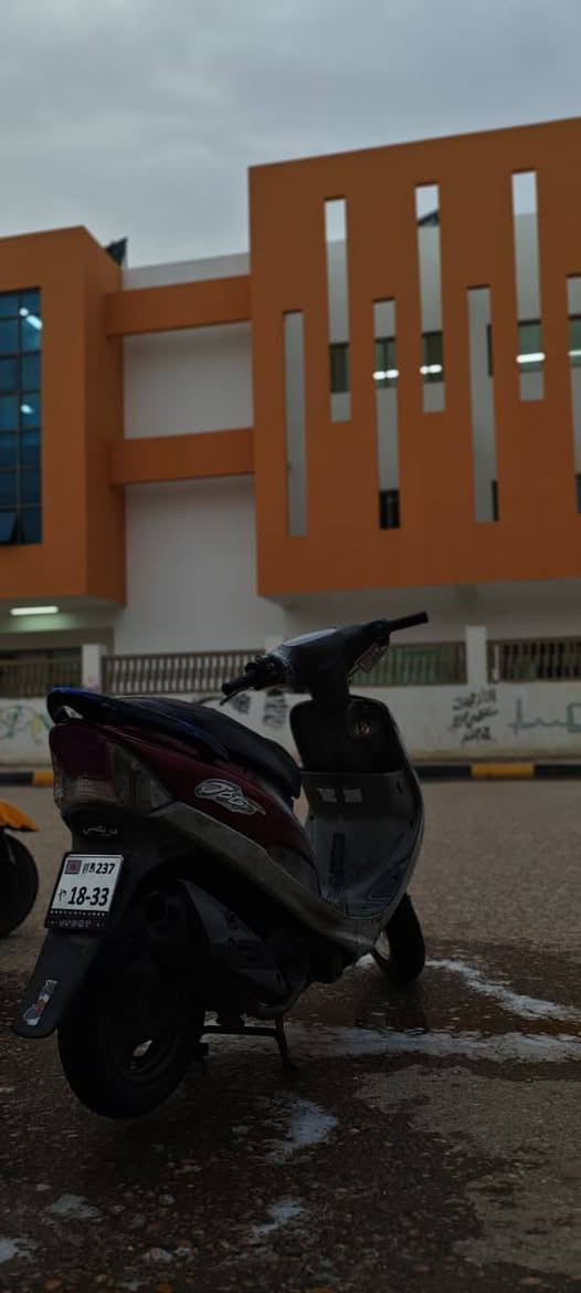 سلام عليكم دراجه ماكس منغولي دراجه مكفوله كفاله عامه مكينه خرسه تجي وتسمعهه شلعه ومعدل 55 انه زودتهه مال عفه البوشه والبستم ال49 موجودات وكلشي مابيهن دراجه تجي تشوفهه وجيب وياك فيتر اذا بيهه شي تاخذهه ببلاش الدراجه البانزين العادي ماشايفته كله محسن وسوبر والدهن امزويل الأصلي  السعر 660 وبيهه مجال للطيبين وعلي مو سعرهه اذا عله هاي النضافه بس مستعجل عله بيعتهه الرقم ***********
