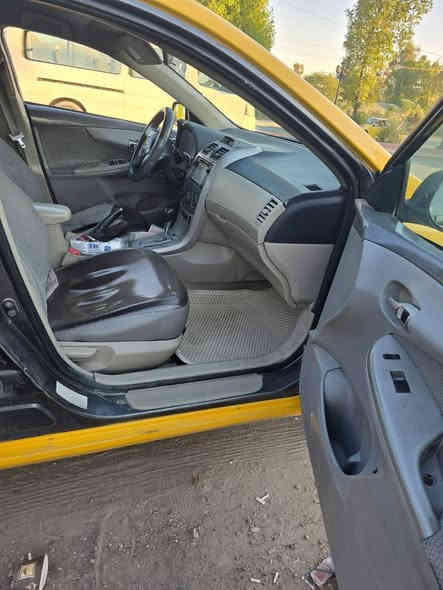 سلام عليكم 
كورلا ٢٠١٣ 
حادث مبدل بابين وجاملغ جه اليسار 
منظومة غاز بيه سياره جاهزه الاخير 
مكينه كير جدد تبريد منضومه جديده 
مكان بغداد التاجي  السعر 98 وبيه مجال قليل 
ملاحظه مكلف بنشر الشراي يتصل 
رقم صاحب السيارة ***********
