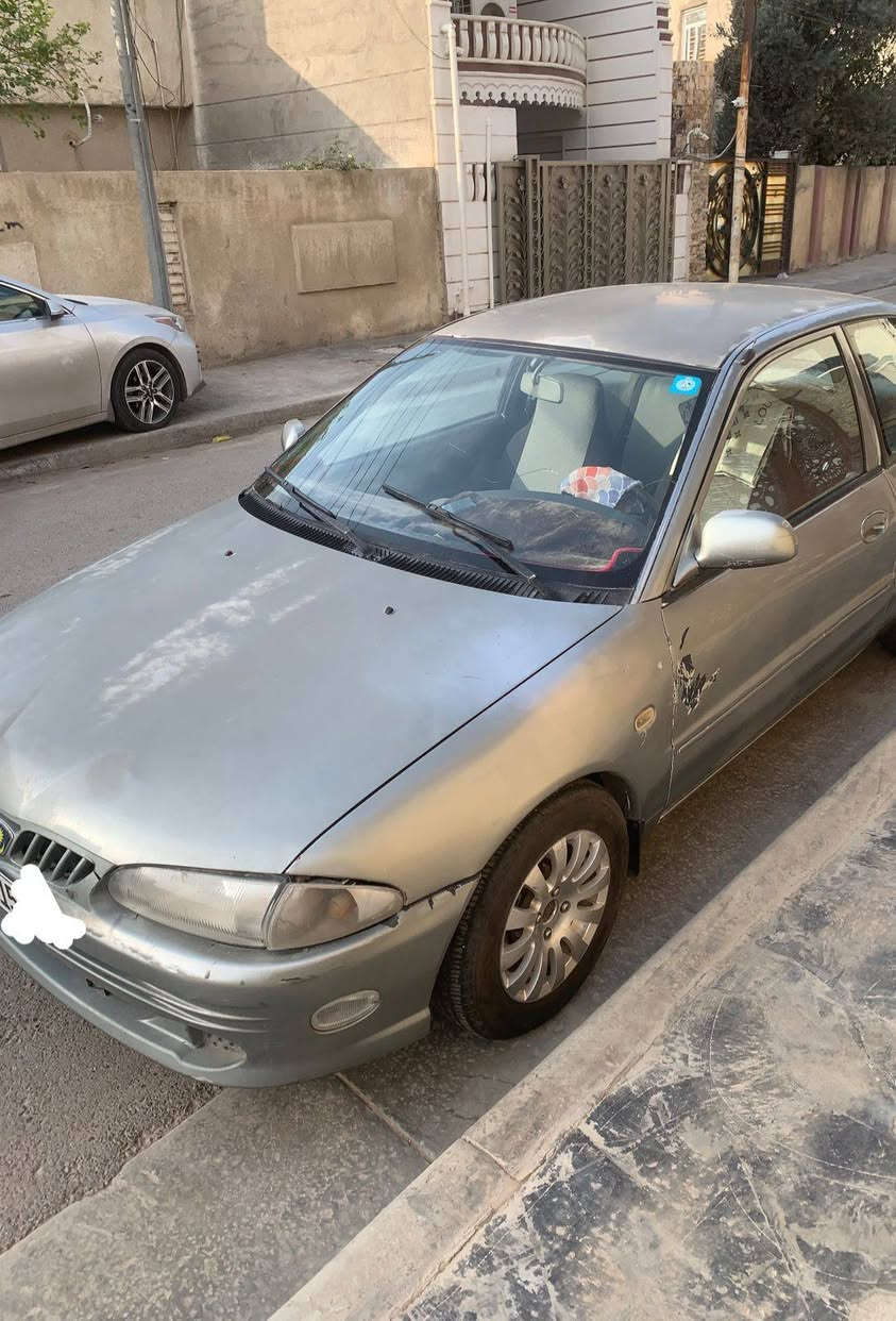 السلام عليكم للبيع فقط
بروتون تك باب ٢٠٠١ للبيع محرك ١٥٠٠ نوزل 
كير اوتماتيك 
تبريد ثلج 
رقم بغداد بأسمي 
السعر ٣٩ مجال بسيط 
***********
