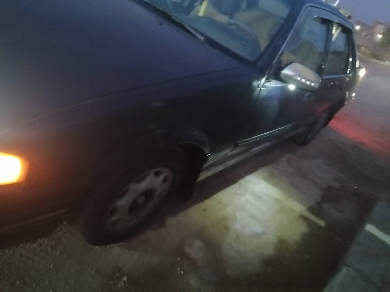 السلام عليكم ورحمة الله وبركاته
للبيع موديل ٩٣ كير عادي سياره جاهزه خي من الله
السعر ٢٨ والجناي يدلل
المكان بابل جبله
الاتصال على الرقم ***********
