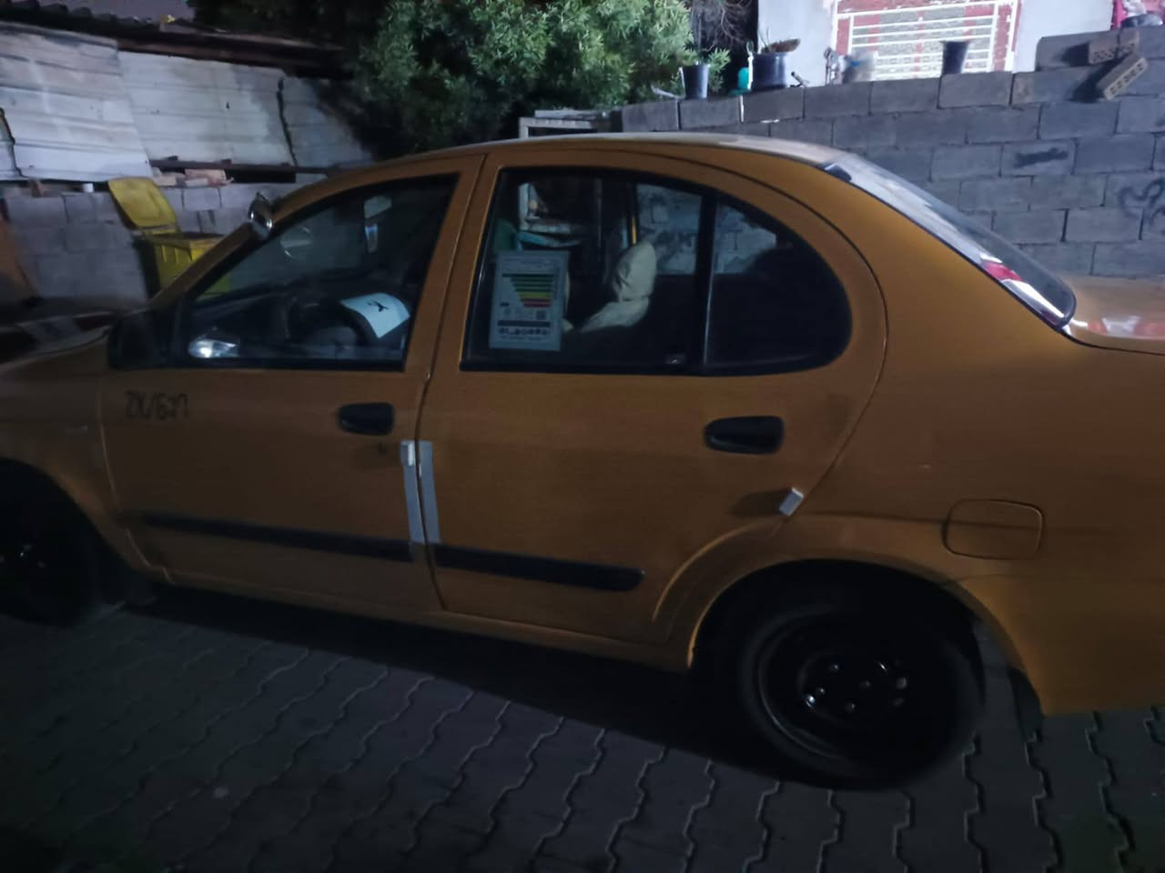 سياره طيبه موديل 2015لسعر.35ورقه.وبيهه.مجال.لمحرك.ولكير.مكفولات***********لعلوان.لشعله
