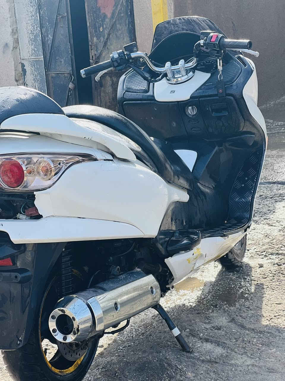 فورزا صفر8 دراجه حلوه وناعمه ما ناقصها شي حماوه ما تعبر النص رون 1ونص السعر خاص مكان قلعة السكر


**إذا كنت صاحب هذا الإعلان وتريد حذفه لأي سبب، رجاءا أرسل رسالة إلى الدعم الفني**