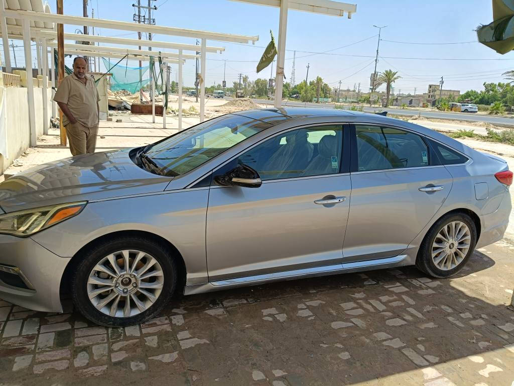 مكينه2400  معلايه كازكيت بيه صبغ قليل بهلال الخلفي جهة العبري بانورامه تبريد شغال حداديه كير شرط جاهزه للتفاصيل اكثر الاتصال على الرقم صاحب السياره ‏‪+964 782 978 3039‬‏ بي واتساب النجف, العراق
