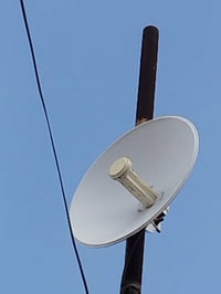 عندي صحن نانوبوري وياي سعر 80 وبي مجال قليل رقم الموبايل 07812654636