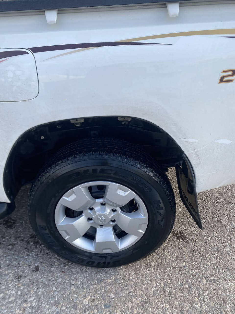 مەرزیە مۆدێل 2020 بۆ فرۆشتن سەیارەکە پارچە رەشە لەسەر ساغی بێ لێدران بۆدی بیلادە مواسەفات کوشین سار دو گەرمە دەعامی نە
نیکل تەبرید لەمس  گێرو مەکینەی بەشەرت مەکینەی نەکرایتەوە چوار تایەو ویلی نوێیە بۆ زانیاری زیاتر پەیوەندی بکە 
0750 449 24 25
شوێن هەولێر
