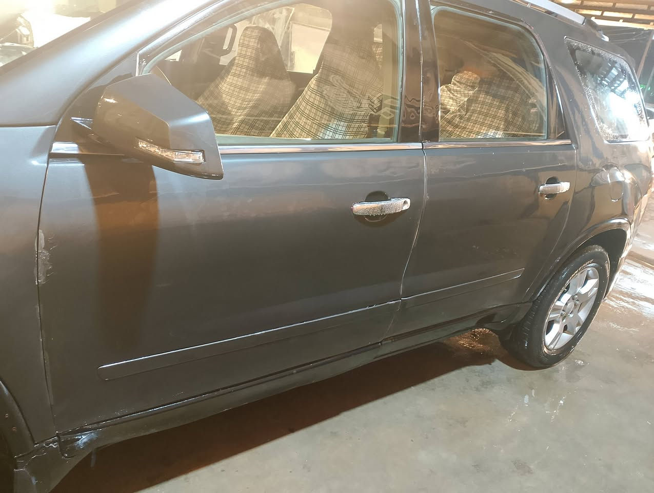 شفر اكدي موديل 2011 مكينه وكير مكفولت حداد مكفول مكفول من لكلب ولجفي بيها ضرب جاملق  خلفي بدون دواخل بيها صبغ احزام مكانها بصره سعر قفل.    ***********
