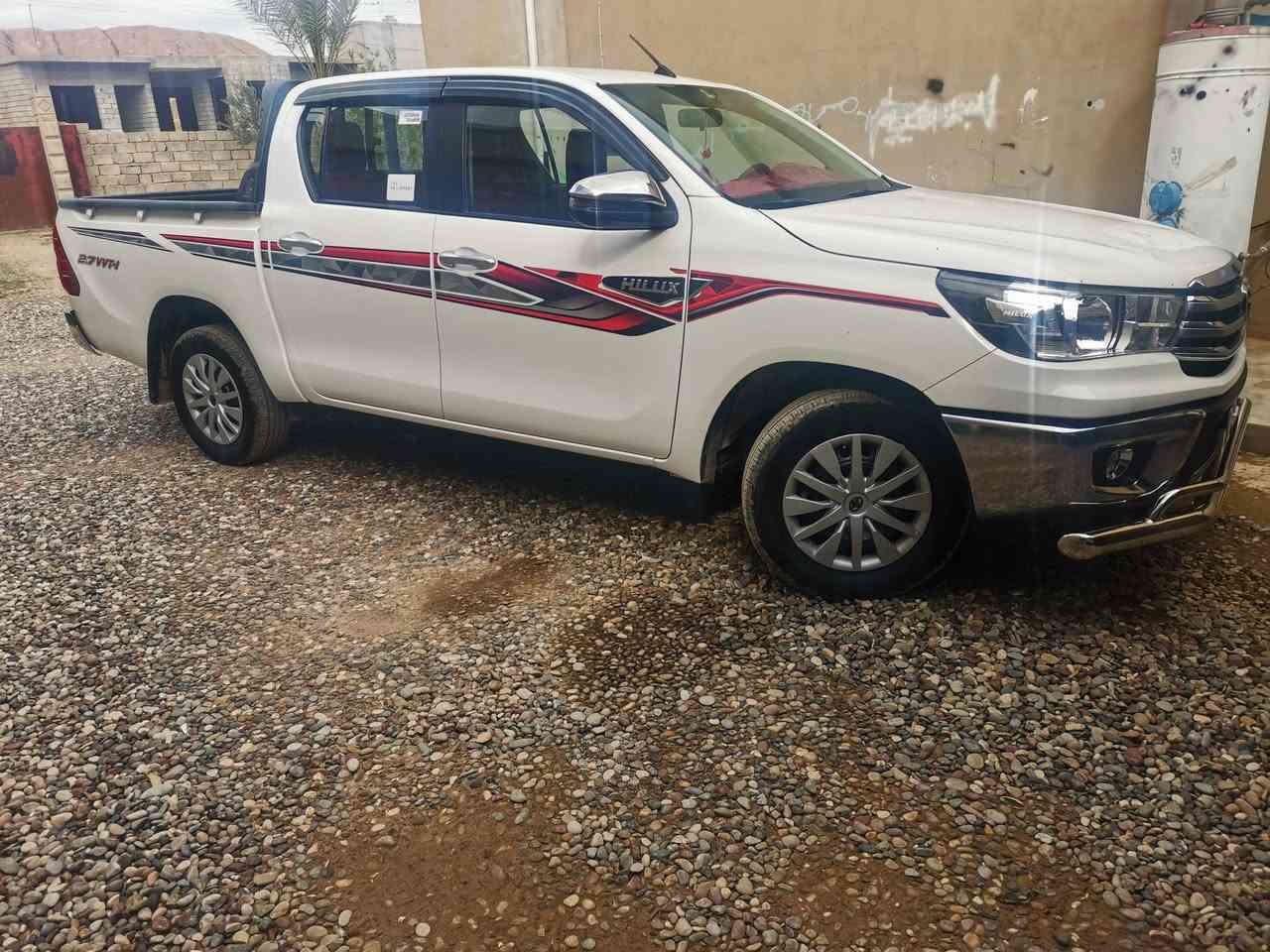 سلام عليكم ورحمة الله وبركاته عندي مرزي ٢٠٢٣ السياره كفاله عامه من كلشي من رصعه وبارد السياره جديده مال جناي ما تصرف عليه أربع السياره رقمه شمالي أربيل تحويل ثاني يوم سنويه جديده السياره وتماتيك نص فول بس كلش شرط كير ومحرك شرط صدر جديد السعر ٢٥٥ وبيه مجال الطيبين رقم الموبايل *********** مكاني صلاح الدين الشرقاط ملاحضه عتذر عن بيع مده و قصاط
