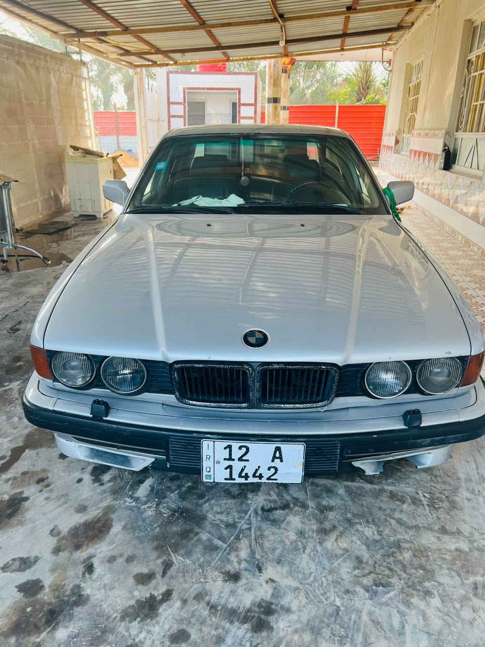 السلام عليكم بي أم دبليو BMW
حجم 730 مسكر 
مكينه 8 سلندر مسكر 
السياره كفاله عامه من كلشي بدي ودواخل ومحرك تايرات عدا ضربه بالچاملغ الخلفي قياس 40 سم مربع 
السياره على وضع الشركه كلشي بيها بلاد 
السياره فيشه ما محور بيها 
السياره كلشي شغال بيها 
السياره تبريد تدفئه 
السياره تبريد قطعتين 
السياره تنته كهربائي 
السياره لون سلفري مميز 
السياره رقم انگليزي 
سنويه 2029 
السياره من اربيل لراعيها وبقت عد راعيها شي قليل واخذتها اني 
السياره رقم نينوى مشروع وطني بأسم واحد من البصره 

السعر 83 وبيها مجال كلش قليل واليگول السعر هواي خل يقره التفاصيل مرتين للتواصل 
***********
