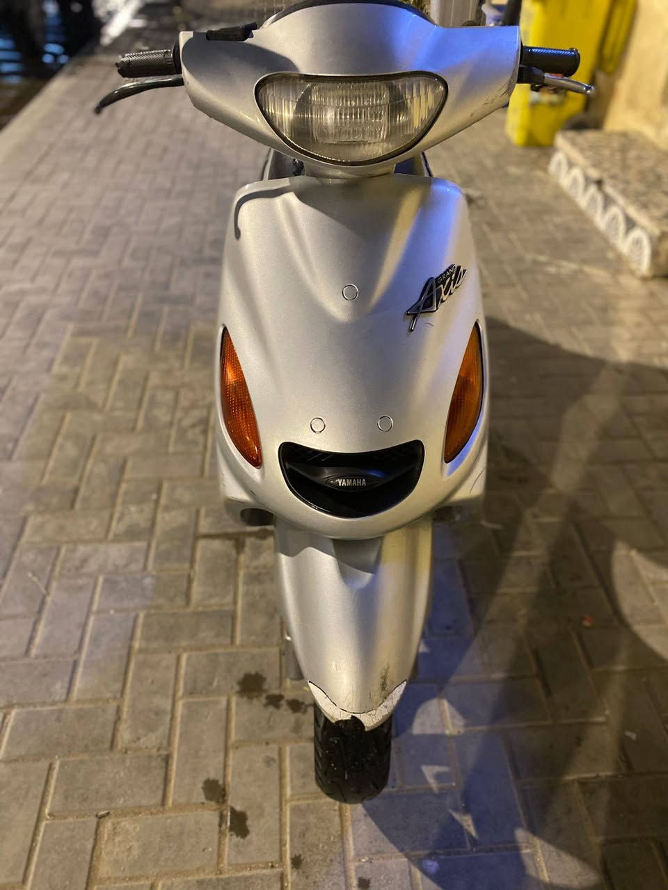 سلام عليكم دراجه لكزز للبيع كهربائيات كله شغله مكينه ما مفتوحه نهاين
أسعر 525وبيه مجال حك جيه
المكان البصره  القبله حي جامعه الرقم تلفون تواصل بس وتساب ***********
