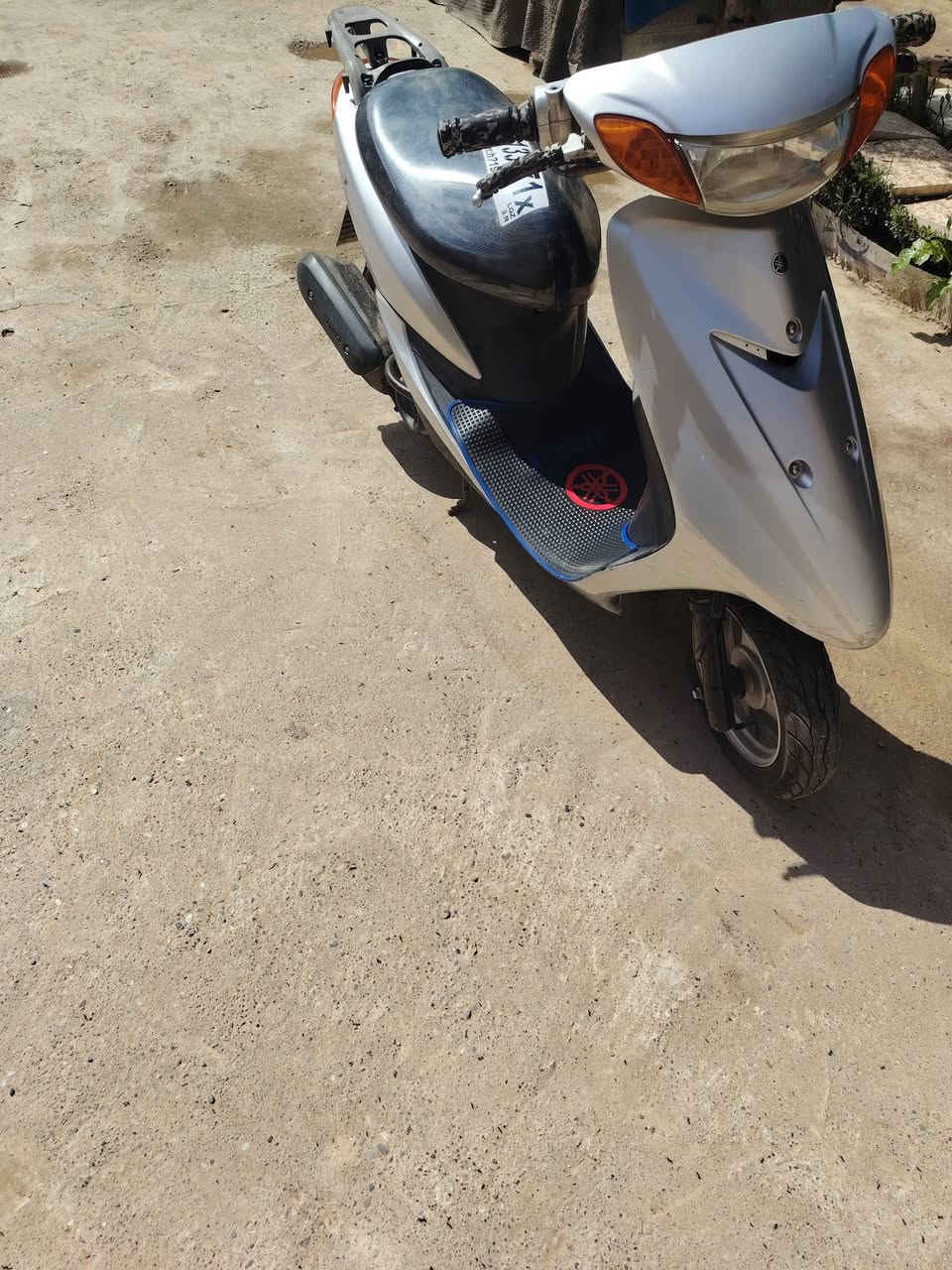 السلام عليكم
ماطور فرخ اكزز للبيع
لون سلفر
محرك ما مفتوح
وايرمنيه شغاله
تحريكه معد 60
باتري جديد تايات جدد دبل مبدل جديد
جيب فيتر وتعال جيك 
السعر 550 وبي مجال بسيط مكان الأيمن
جماعت 450 /400 لاتعبني ولااتعبك مابيع
(***********)
