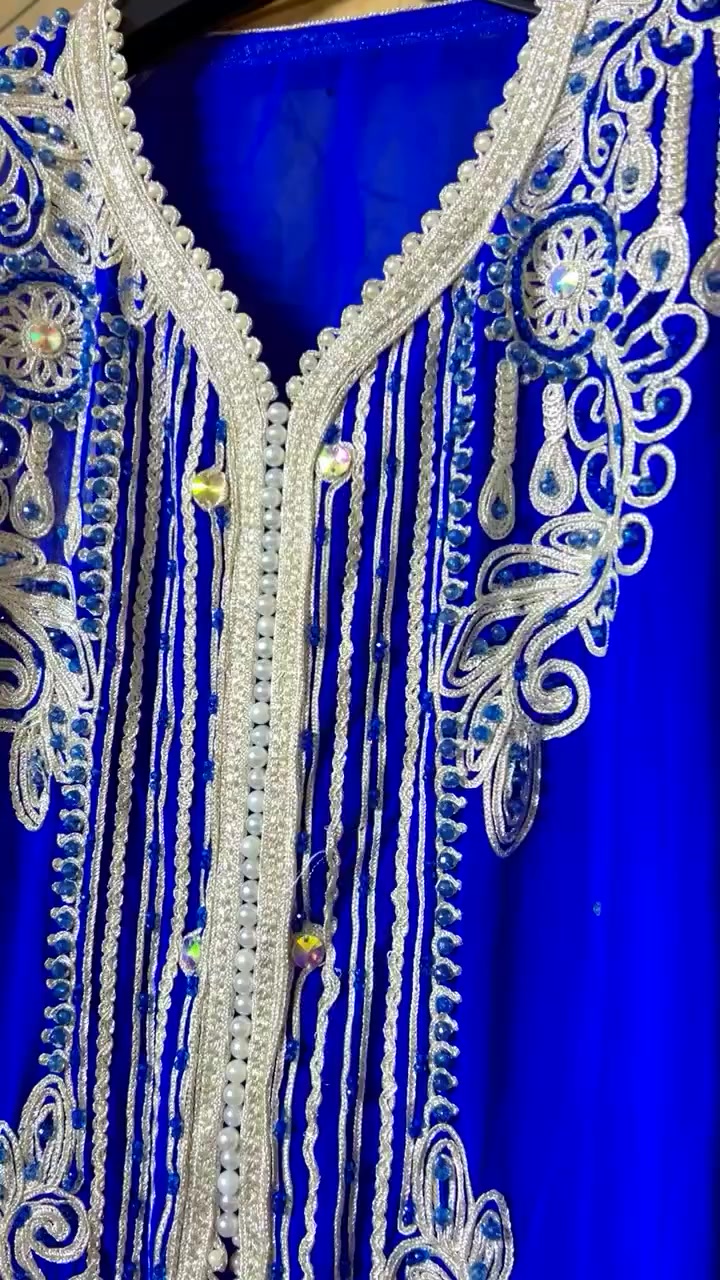 السلام عليكم بنات عندي هاي مخاوير و كلبيات للبيع كلها جديد مرة وحدة ملبوس و قياس ٤٢


**إذا كنت صاحب هذا الإعلان وتريد حذفه لأي سبب، رجاءا أرسل رسالة إلى الدعم الفني**