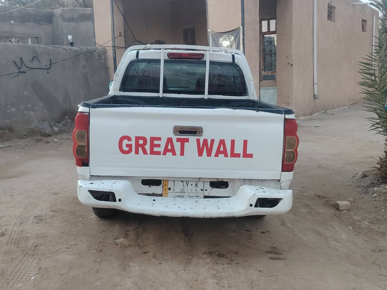 السلام عليكم كريت ويل للبيع موديل 2012مصبوغه عام مكينه وكير كارتون تبريد شغال سياره حلوه السعر50 وبيهه مجال بصيط ***********
