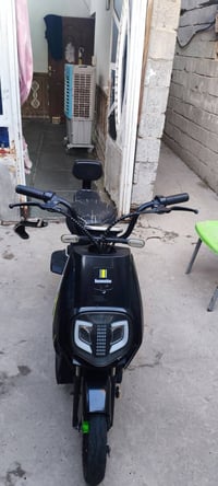دراجه مكفوله ما عده البطاريه تعبانه  07764252564 بغداد, العراق