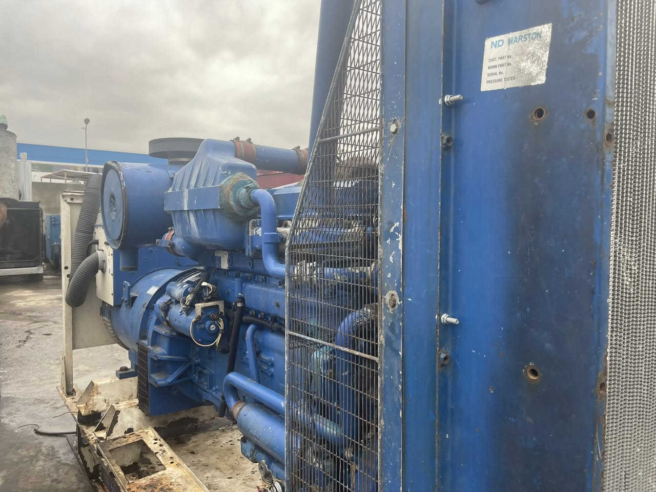 #وجبة جديدة اسعار مناسبة
بيركنز 2006 دبل سوبر
 6 بستم 
سيت بلاد اوربي
توليد لوري سمر420 كيفي  
شاشة حماية 
عداد ساعه 5 الاف
عنوان فرع الأول ديالى خانقين 
فرع الثاني أربيل صناعه جنوبيه 
هاتف ***********
***********
***********
