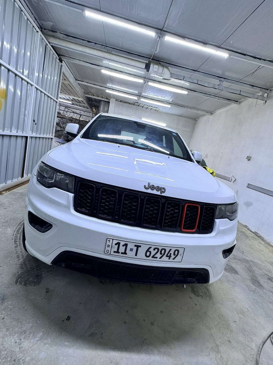 السلام عليكم ورحمة الله
_________

جيب وارد امريكي ضرر بنيد مبدل وكاله

الموديل 2016 

المحرك.:  V6

*رقم بغداد الجديد 

  

____

*بصمه 

*تشغيل عن بعد  

* شاشه جبيره 

* توقف ذاتي 

* رادار جانبيه 

* كامره خلفيه 

* كشنات كهرباء + تدفئه

* ستيرن تدفئه

*تبريد قطعتين 

*فور ويل 4*4 

*انظمه قياده  

*لايت اتو 

*صندوك كهرباء 

*تحكم ستيرين  

* حساسات خلفية . 

 __

السعر 196$

وبيها مجال بسيط 

السياره بدون نقص نهائياً

مكان السياره بغداد العبيدي

***********
