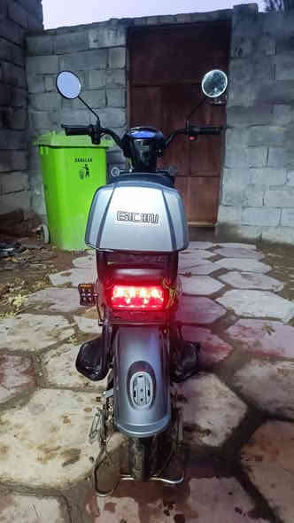 دراجة شحن  للبيع نضيفة كلش كهربائيات كلة شغال بصمة تشتغل   رايدهة ب250
عنواني بصره كرمة علي   ***********
