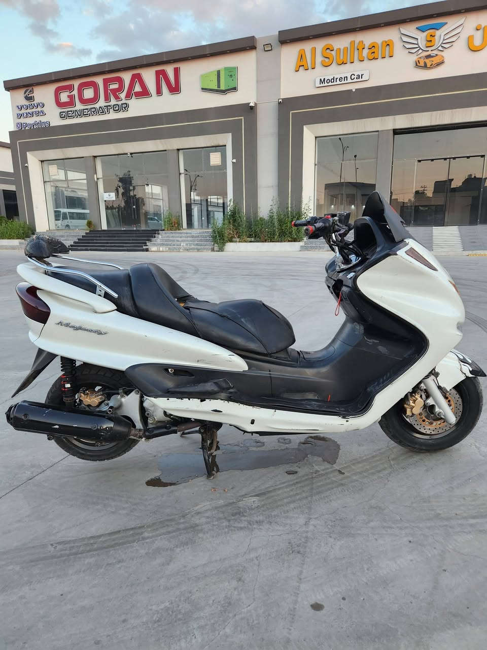💎السلام عليكم ورحمة الله وبركاته 👋👋
💎شباب الماطور معروض للبيع 🏍️🏍️🏍️
💎نوع الدراجة ياماها ماجستا دبل رون
الدراجة شلعة ومعدل اتخبل 140 شرط
دراجة ناعسة ورزنة شرط طبة 
👈 موديل حديث 
الدراجة ماشيه 39 بلادي
💎المحرك شرط خير من الله ✔️
💎ماتصرف عليه ربع غير ال ((دهن))وال ((بانزين))
💎السعر بلاش /800 مجال بسيط حك الجيه للشراي 
💎مكاني موصل ايسر 
💎شباب رجاءً مايعجبك السعر اعبر المنشور وكلشي
💎اتلكي بلسوك
💎📞0⃣7⃣7⃣5⃣8⃣5⃣8⃣7⃣8⃣5⃣5⃣
💎الشراي يتصل بيك خير وادلل


**إذا كنت صاحب هذا الإعلان وتريد حذفه لأي سبب، رجاءا أرسل رسالة إلى الدعم الفني**