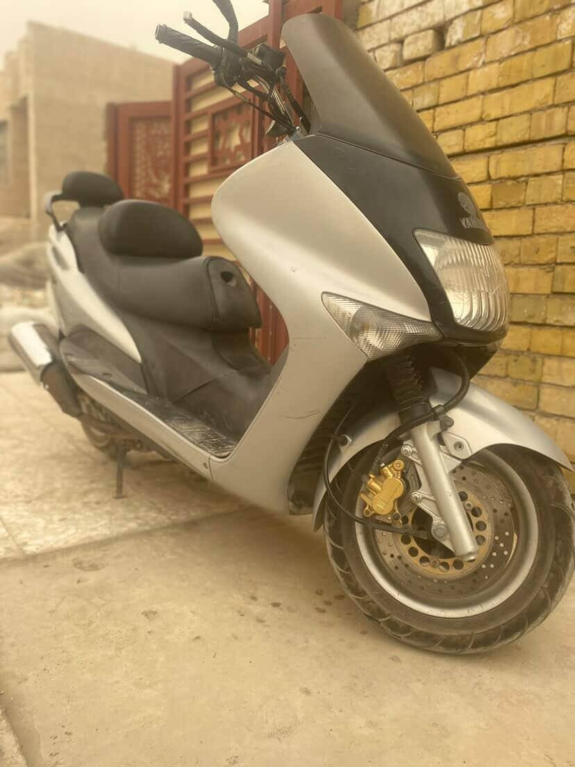 سلام عليكم عندي ماجسته 
للبيع 
 دراجه كفاله من شاصي من محرك من كهربايت كفرات 

جديده اوراقها كامله 

كلشي شغال دراجه جديده 

ومرتبه 

كابريتر مو نوزل 

كلشي بيها شغال 

عنواني بغداد الشعب 

رقمي للتواصل 

***********
السعر 850بيها مجال شي بصيط
