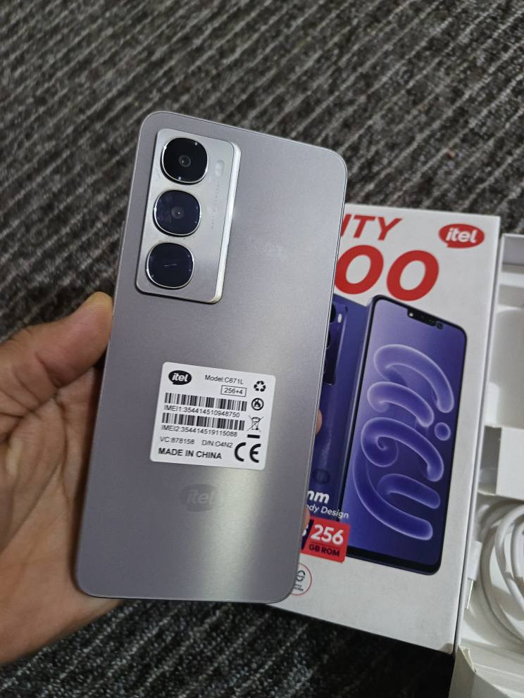 سلام عليكم 
للبيع جهاز ايتل clty 
جهاز نظيف كلش ملحقات الأصلية كاملة 
ذاكرة 256 
سعره 150 شراي اتصل ‏‪***********‬‏ عمارة, ميسان
