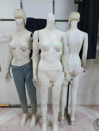 ملكنات نسائي للبيع متوفر كميه وتساب ‏(07710111309‏)