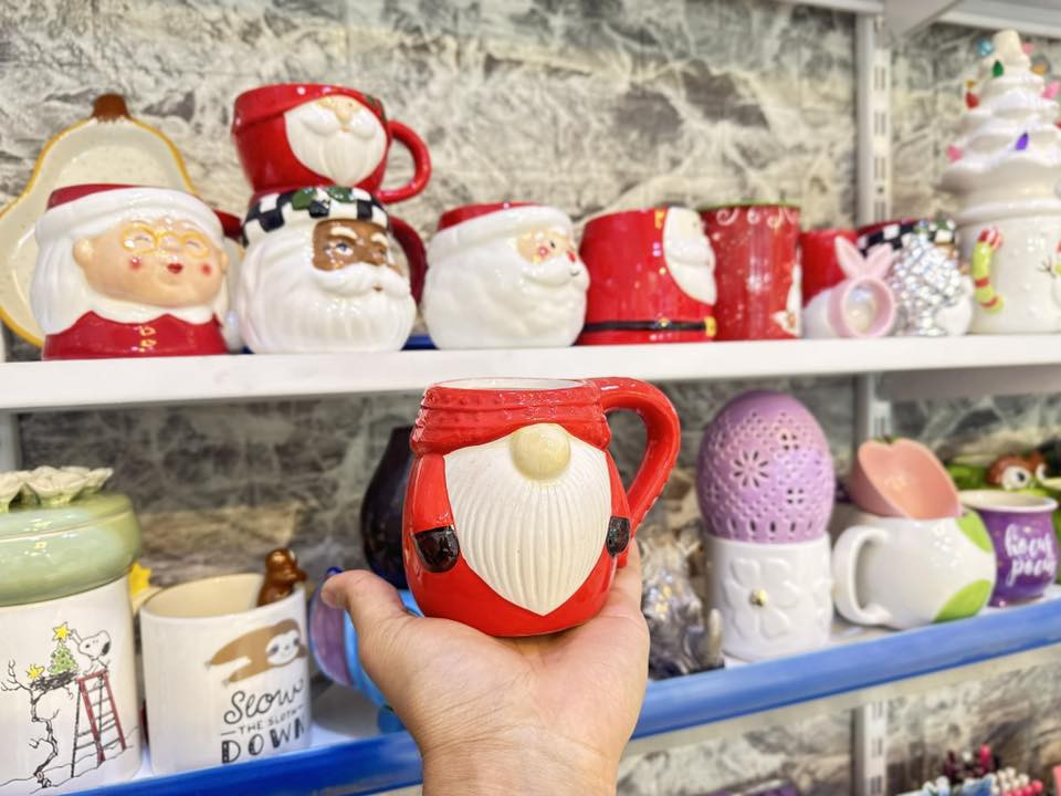 مك مجسم 3d 😱🤩 
جوده عاليه مكات كرسمس 🎅🤶 
               بنسب السعار 🙂‍↔️🔥 
📍الموقع سايدين التعليم مقابل مجمع النور السكني نرحب بكم 🤩🤩🤩
يوجد توصيل داخل التعليم مجاني  وخارج التعليم فقط ٣ الف 🔥🔥🔥🔥 
للتواصل خاص 🤎


**إذا كنت صاحب هذا الإعلان وتريد حذفه لأي سبب، رجاءا أرسل رسالة إلى الدعم الفني**