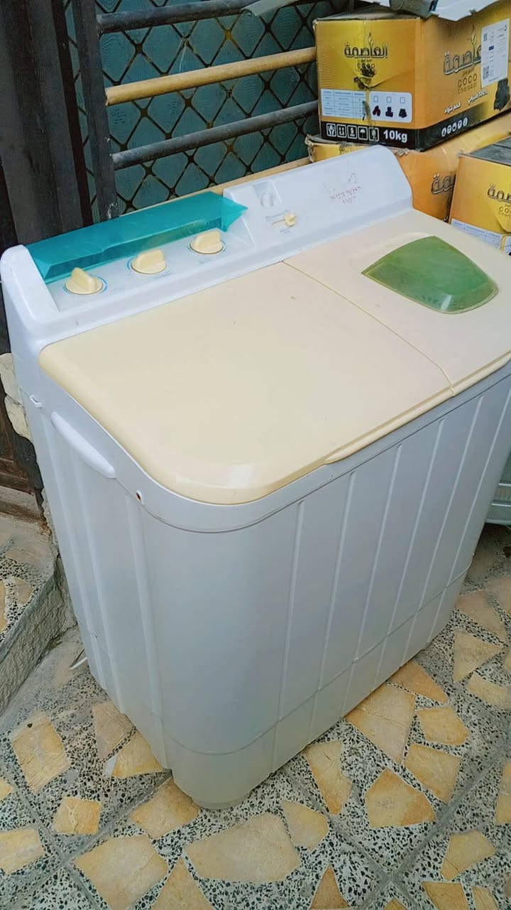 السلام عليكم اغراض للبيع نظيفه ثلاجه تجميد فول براد مال عصائر غساله سامسونج غساله عادي دراجه سعرها 150 بايسكل 25اسعار مناسبه مكان بغداد الدوره شارع 60 الاستفسار هذا رقمي ***********
