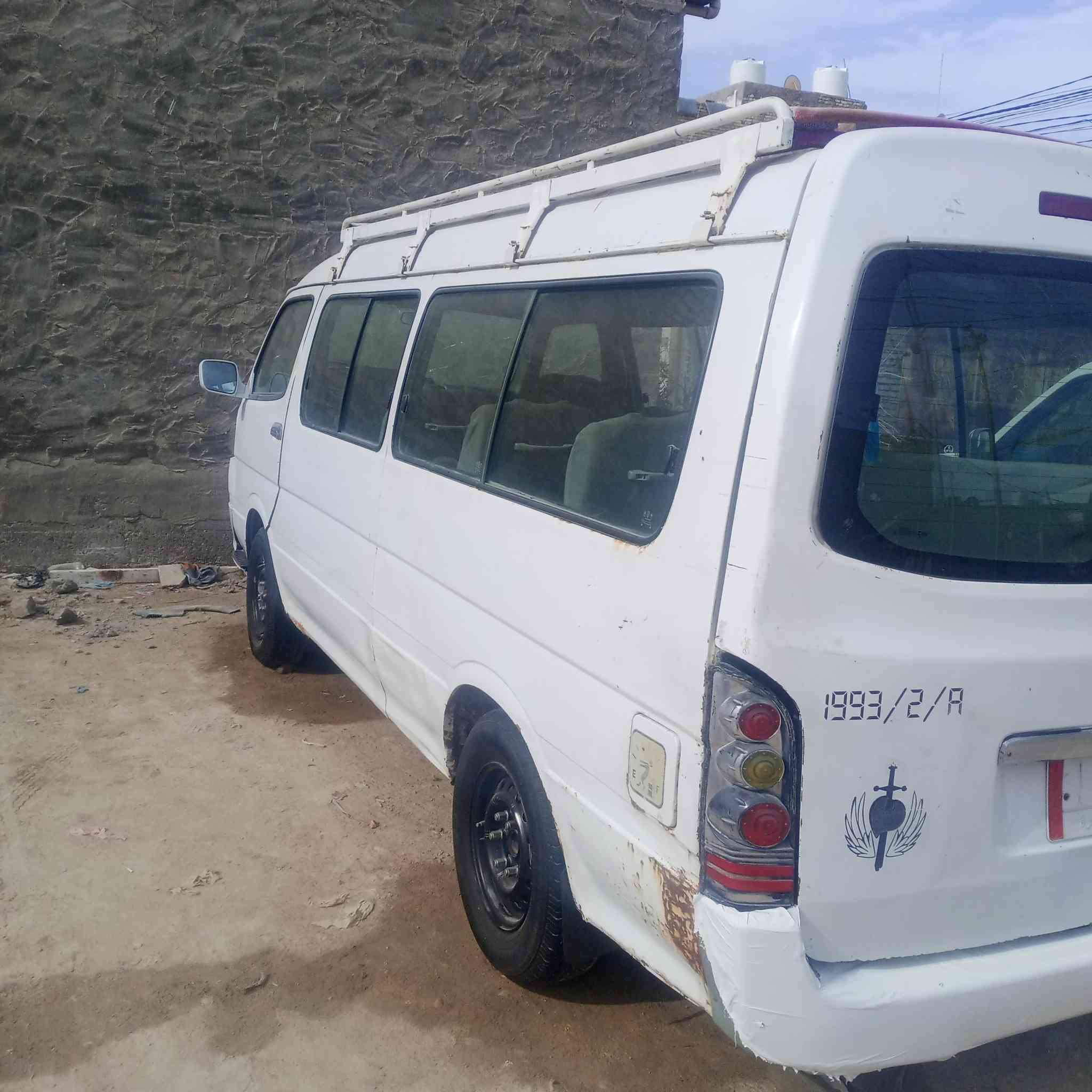 سلام عليكم جنبي H1 حره مداور تخم تاير حداديه جديده كير هايسه هستوني شاده هيئه مصفره عليهه غرامه مرور مليون او ميتين ينزلن من سعره السياره رقمه بصره مكانه نجف السعر 60 /***********
