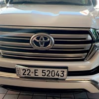 لاندكروز GXR • ٨ سلندر • ٢٠١٦