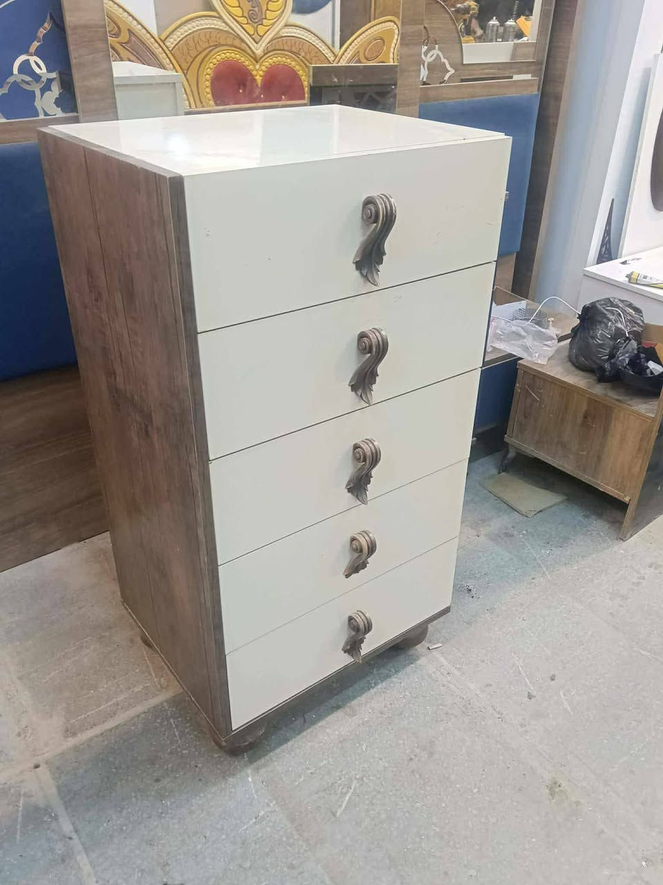 عرووض العيد سارعوو بل حجز 7قطع مع شد ونقل داخل بغداد مجاني 400قفل


**إذا كنت صاحب هذا الإعلان وتريد حذفه لأي سبب، رجاءا أرسل رسالة إلى الدعم الفني**