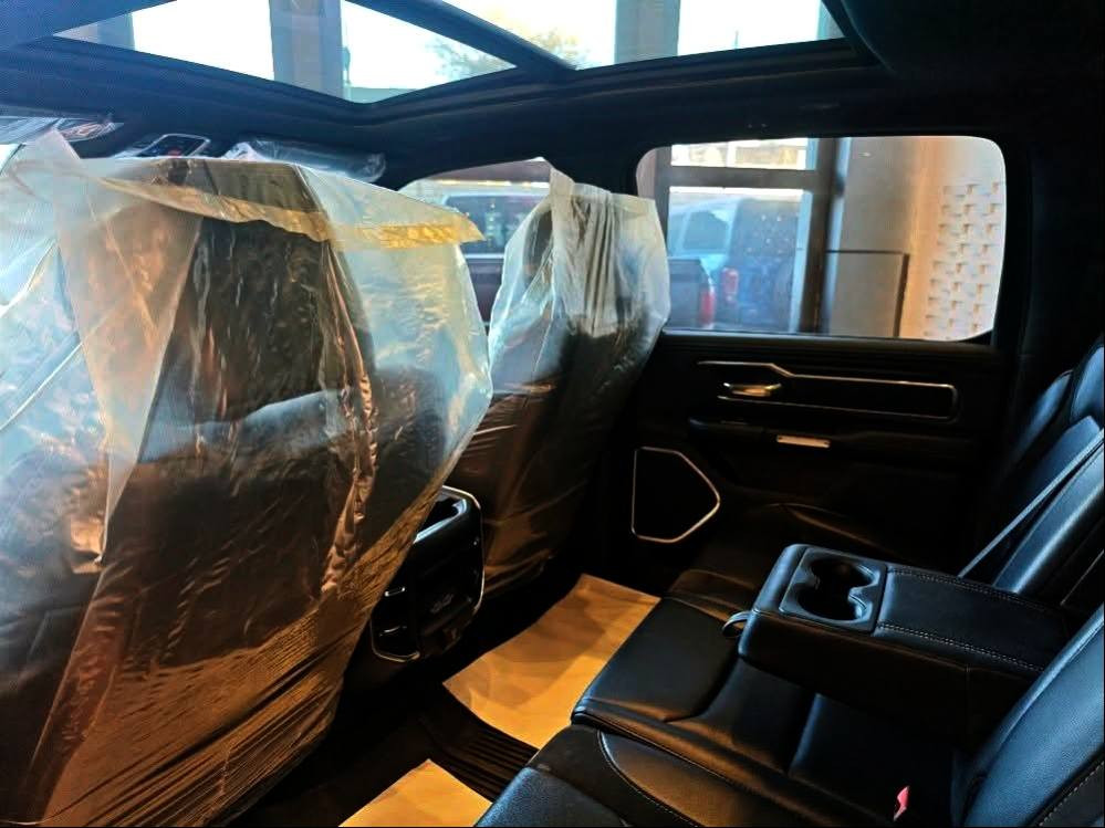 رام 🔥  ‏Ram 1500, Laramie, 2023 🔥
🤝لمعرفة السعر اكتب (  Ram  او 2023)🤝
__________________________
🚗النوع:  Ram 1500, Laramie,
💯  السيارة مكانها اربيل
🔥🎗الموديل:2023
💯المسافة المقطوعة:  37,000 mile
⚔️ المحرك  8 cylinder 5.7L
☎️للاستفسار اكثر :
اتصال      ***********
واتساب    ***********
