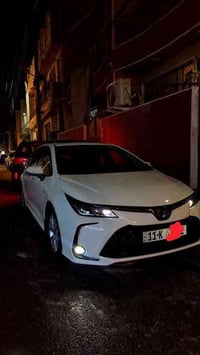 كورلا وارد صين  شكل الخليجي  موديل 25  ماشية 15الف فول مواصفات  كامرة ...