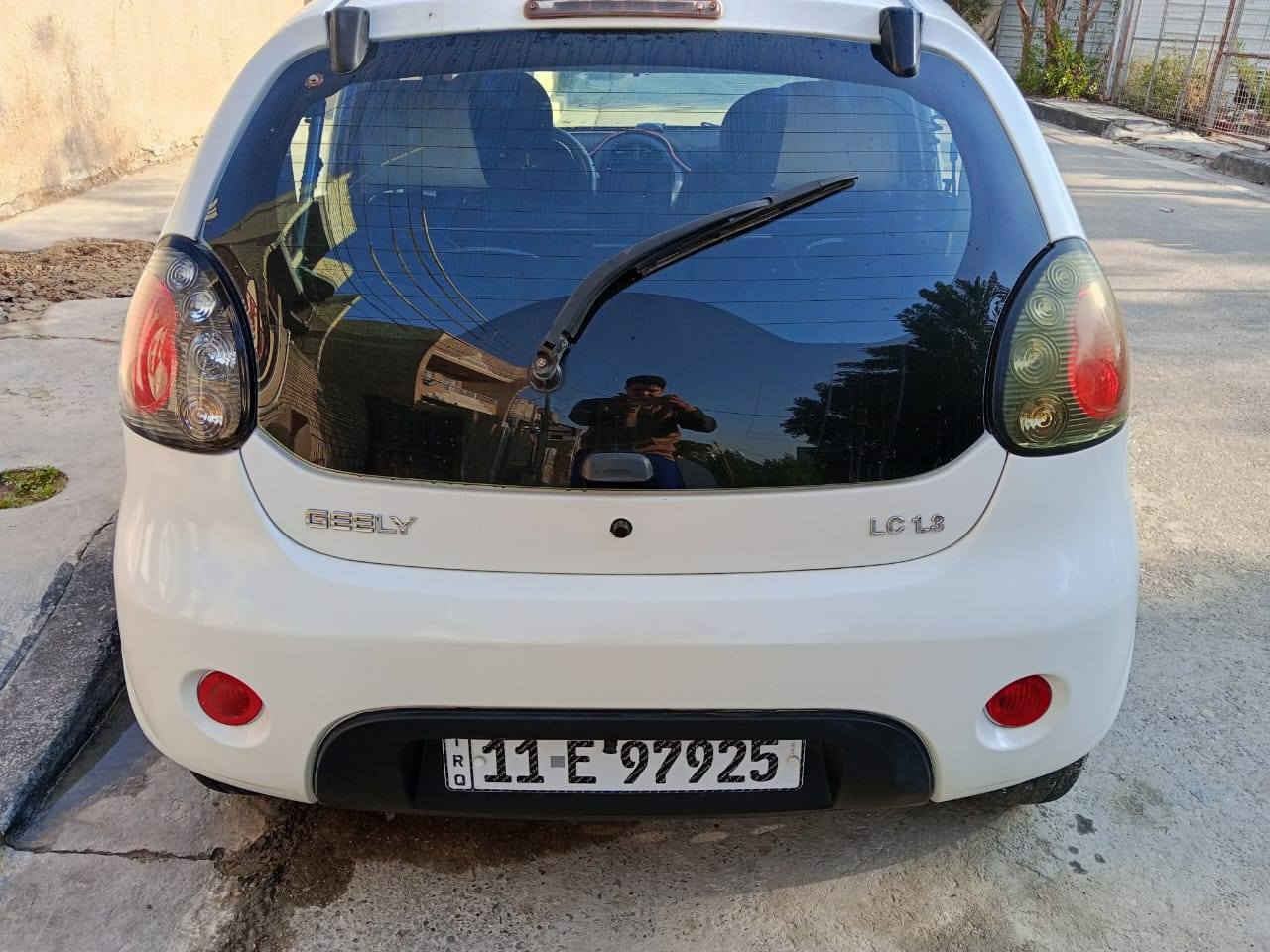 سيارة باندا للبيع مكاني بغداد للتواصل مراسله الصفحه او الاتصال ع رقم ***********
