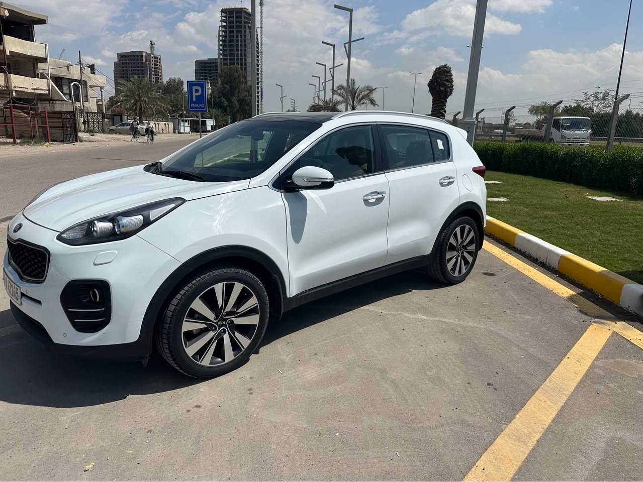 سبورتج موديل 2016 خليجي ماشيه 45مكفوله بيها رصعه بلباب مال عبري السعر 180 بغداد الغزاليه *********** بغداد, العراق
