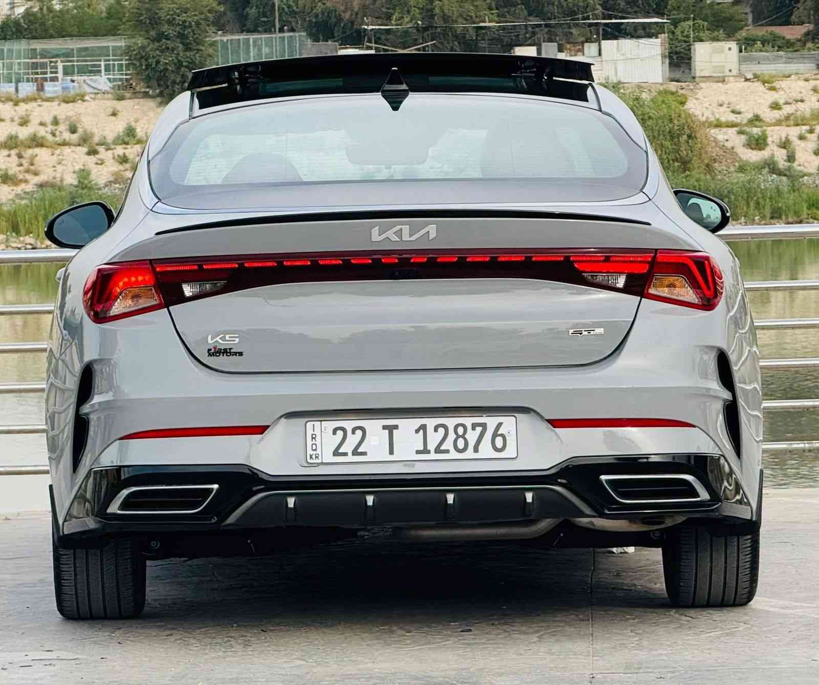 السلام عليكم K5 جيتي لاين فول بنوراما كشن السائق كهرباء داخل احمر شاشه كبيره فول تحكم ستيرن نقطه عمياء قياده ذاتيه ضغط اطارات بلشاشه موديل 2023 ماشيه 46 ألف ميل حادثها كما موضح بنيد مبدل وجاملغ مصبوغ وبارد بلباب الي عكس السايق وبيها صفحه السايق كلير ب امريكا جديده كلش كل نقص مابيها سعرها ب 163 وبيها مجال مكلف بلنشر للاستفسار اكثر الاتصال بلرقم :***********
