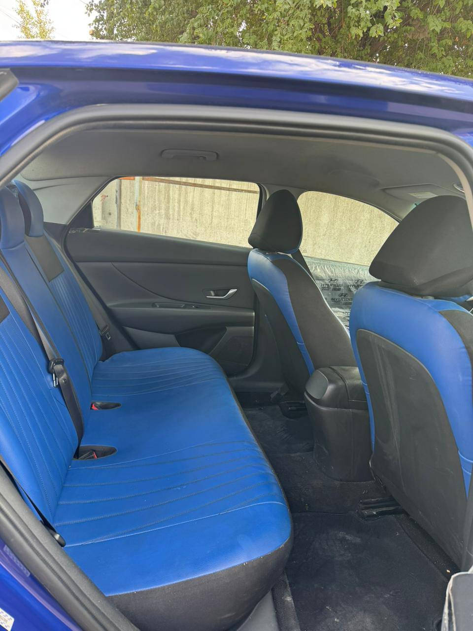 السلام عليكم النترا للبيع موديل 2021 ماشيه 68 ميل مواصفات سياره فول عدل فتحه نقطه عمياء بالمري رادار امامي جير ومكينه خيره من الله تخم تاير جديد صار له اسبوع صدر جديد تبريد خير من الله دوشمه جديده سياره ما بيها اي نقص السعر 140 وبيها مجال بسيط حق الجيه اتصال على هذا الرقم ***********
