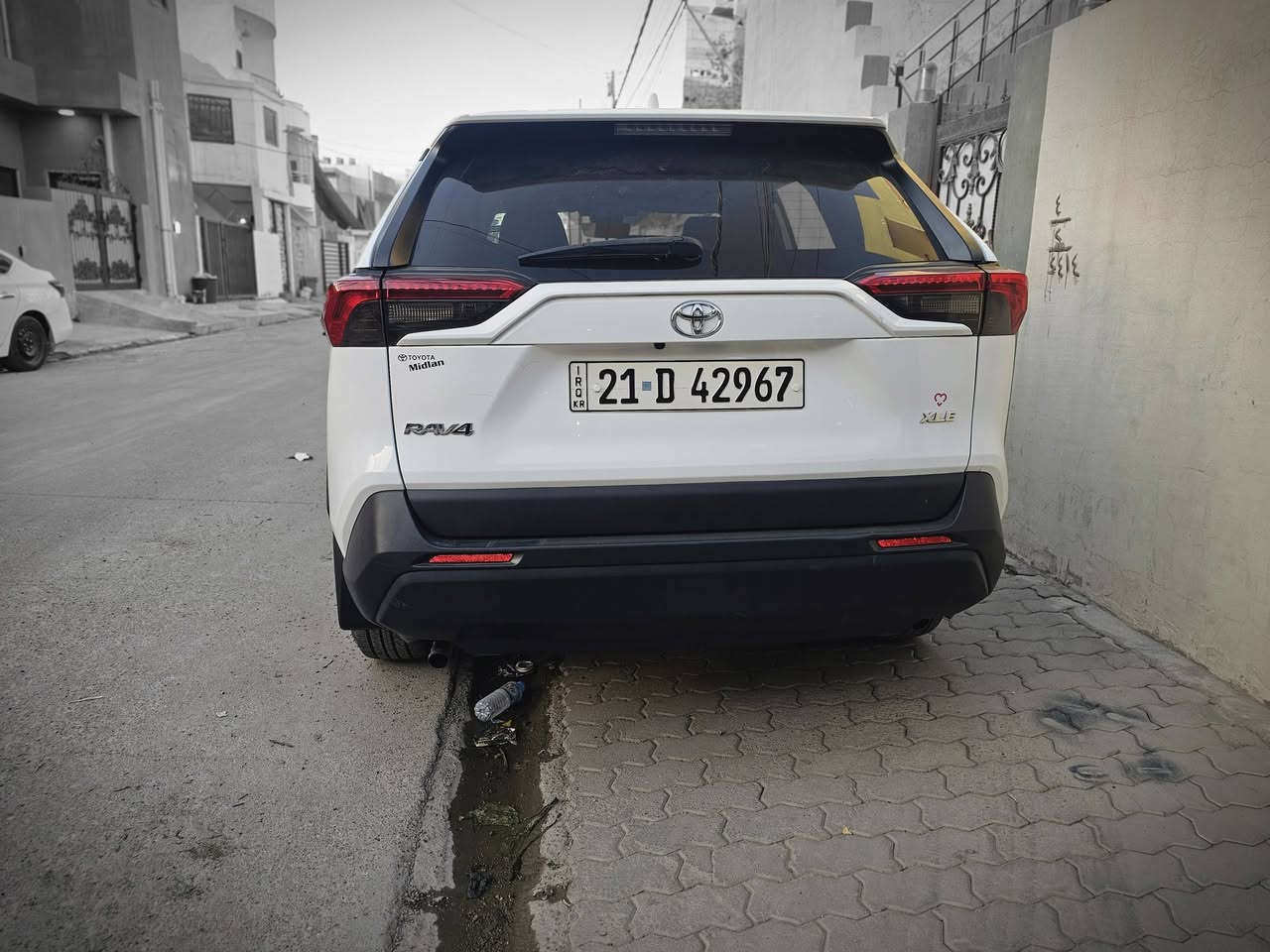 راف4 كلين موديل2022 XLE بدون فتحة
السعر 245$

لطفاً اقرا المنشور بعدها خابرني 

السيارة داخلة كلين فقط ايرباكات سستم راجع بلادي بدون ضربة 

هنا بالعراق صار بيها كارت تاتو بالجاملغ الخلفي و الصورة مرفقة السيارة بدون قطعة صبغ بدون تبديل فقط هذا الذكرتة

رقم سليمانية

ماشية 102km

مواصفات رادارات و حساس خلفي و بصمة

و بقية المواصفات معروفة كشن السائق كهرباء فقط 

جنطة يدوي 

مكاني كركوك 

***********

***********
