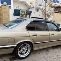 بي ام ٥٢٥ • اوتوماتيك • ٢٧ ورقة