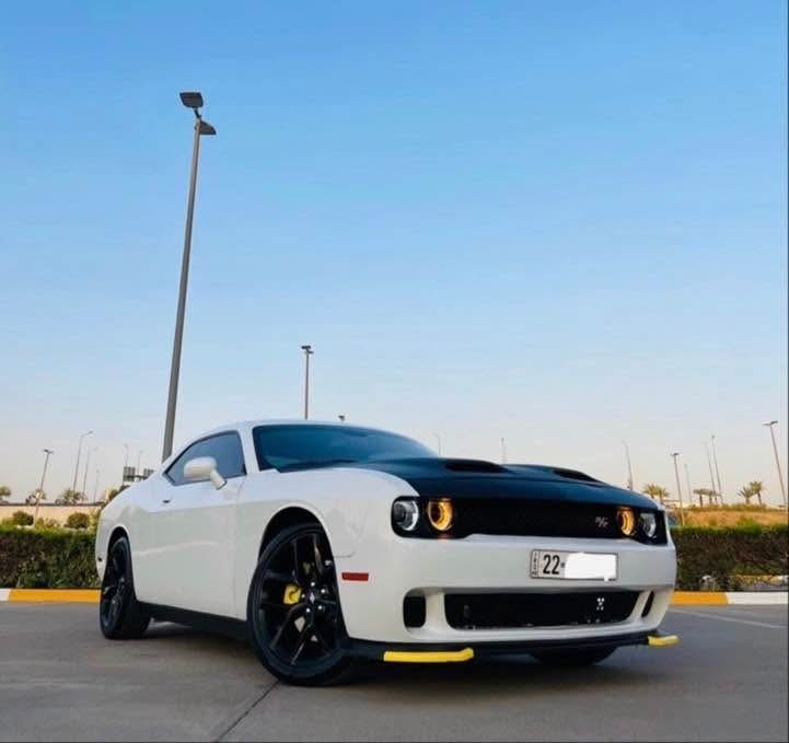 دۆج چالینجەر  ار تي ٢٠٢١
R/T 2021
مەکینە ٨ پستۆن ٥.٧ هیمی
٣ پارچەی پێشی سبوخە شانسی سەکن تەنها تەعدیلە
مواسەفات  سوپەر تراک پاک 
شاشە گەورە . کوشین جلد . گێر لە سوکان . . هتد…
.
رەقەم سەنەوی بەناوکردن غەرامە بە شەرت
.
سعر ١٧٦ وەرەقە و معامەلە
.

***********

جالنجر ٥.٧ هيمي ٢٠٢١
سيارة ثلاث قطعة امامي مصبوخ. شوية شينسي بيها تعديل فقط 
مواصفات . سوبر تراك باك . شاشة جبير . كشانت جلد . شفتات ب ستيرن …..
رقم  سنوية. تحويل غرامات كلها ب شرط
.
سعر ١٧٦ ورقة و بيها مجال 
.

*********** أربيل, العراق
