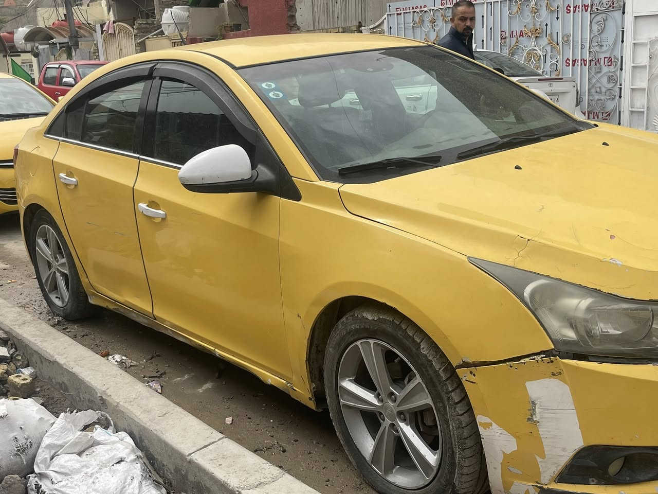 سلام عليكم كروز موديل 12 امريكي
حادث ربع بنيد وجاملغ شواصي لغود مكفوله مكينه 1400 تيربو هيأه غرامه مصفره بسمنه تحويل ثاني يوم مداور 
عنوان بغداد حي اور قرب حسينيه المصطفى 
سعر 55 وبيها مجال 
اني مكلف بنشر رقم ***********
