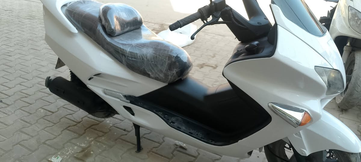 دراجه فورزه صفر ٦ للبيع مكاني ديالى الخالص رقم تلفوني هاذا ***********
