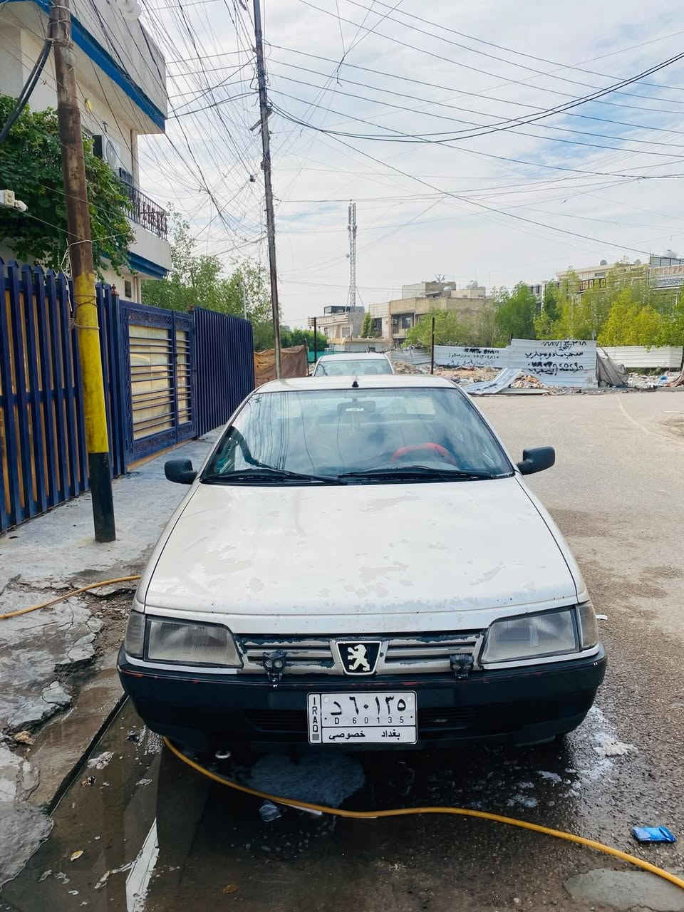 السلام عليكم
بيجو 2009
رقم بغداد باسمي 
تحويل مباشر 
لا ضربه ولا صبغ
بيه شويه جراد
ميكنه بيه بداية خيط تبخير وكير جديد سياره جاهزه وتمشي وخير من الله
مكان سياره بغداد حي جهاد
السعر ٢٥ وبيه مجال 
مكلف بالنشر
صاحب سياره

***********
