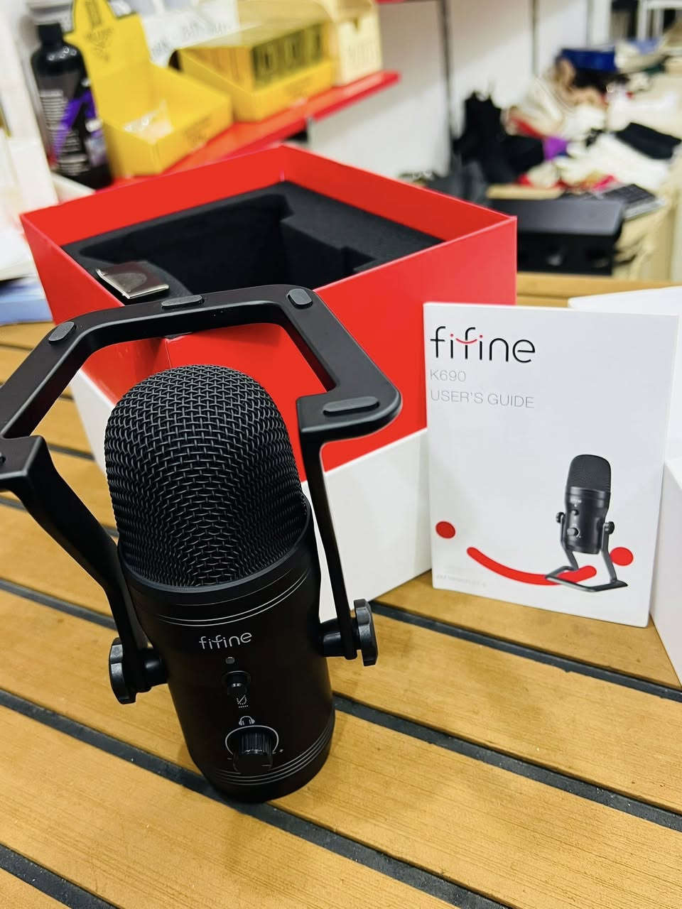 مايك ماركه في فاين قطعه ثقيله واحترافيه خلي سعر وبالعافيه 💜💜


**إذا كنت صاحب هذا الإعلان وتريد حذفه لأي سبب، رجاءا أرسل رسالة إلى الدعم الفني**