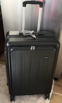 جنطة سفر • حجم كبير • توصيل