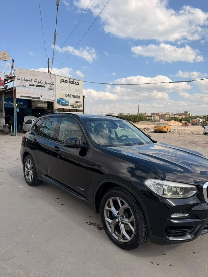 Bmw X3 xdrive30i  2018 وكالة العروش مكفولة من قطره الصبغ بيها كم طخه عايفهن على حطتهن 
محرك 2000 تون بور تيربو 245 حصان
دفع رباعي نظام xdrive 
السيارة فول عدا الكراسي الكهرباء  
تبريد قطعتين 
عدادات ديجيتل يتغير ويه الوضعية 
اربع وضعيات قيادة ايكو نورمل سبورت سبورت بلاس 
شاشة تحكم ايماءات تعلي الصوت وتنصي عن بعد رادار 360 درجة 
وقوف تلقائي عند الرجوع بردات خلفية 
عليها تخم تاير جديد رن فلات 
السعر 155$
مكانها بغداد 
***********
