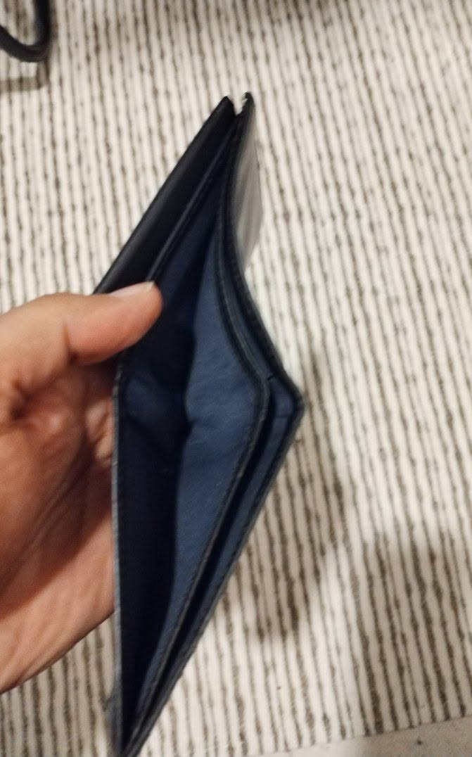 محفظة رجالية تومي هلفيغر 
أصلي وكالة اورجنال 
بالة اوربي نظافة 💯 
جلد طبيعي فاخر


**إذا كنت صاحب هذا الإعلان وتريد حذفه لأي سبب، رجاءا أرسل رسالة إلى الدعم الفني**