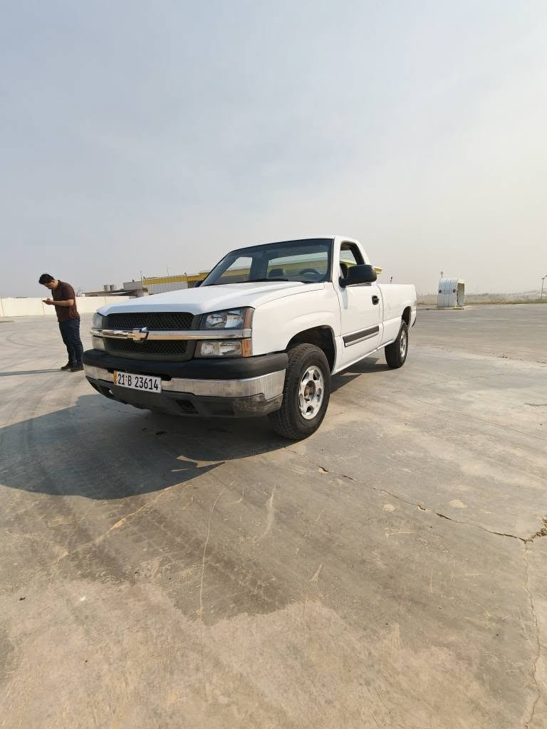 بابه هان 2003
په له يه بجوك بؤياخي هه يه 
گيرو مه كينه ي به شه ت نه كراوه ته وه
گير ئوتو ماتيكو ده بل ئه كسله
***********
*********** شمشمل, السليمانية
