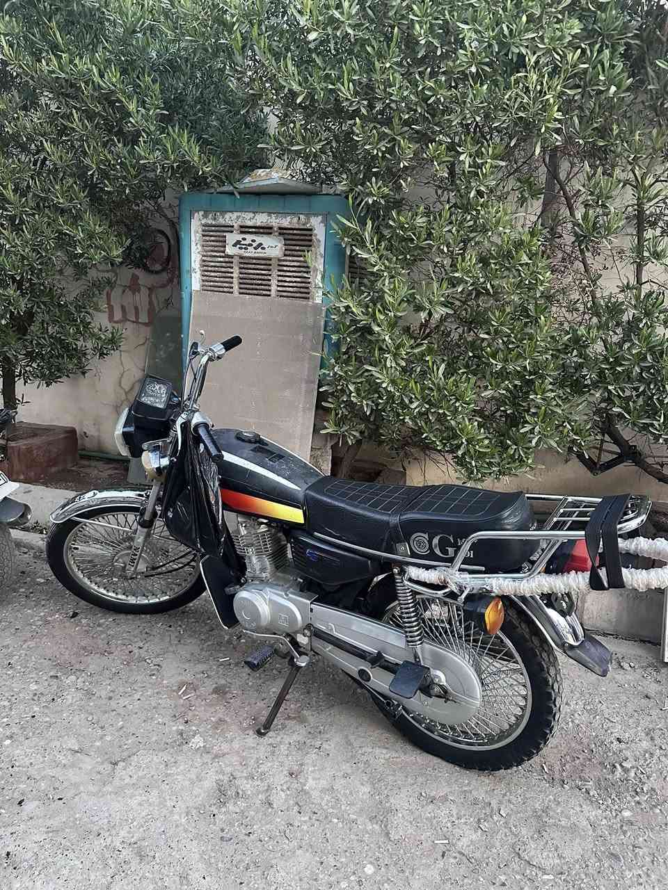 دراجتين للبيع اتصل عالرقم
***********
